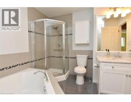 121 FOXBOROUGH Drive - 40
