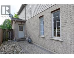 121 FOXBOROUGH Drive - 42