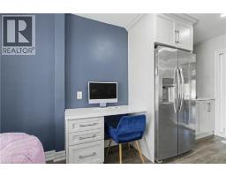 44 OAKHURST Crescent - 12
