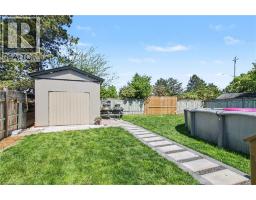 44 OAKHURST Crescent - 35