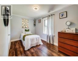 17 CRESTWOOD Avenue - 18
