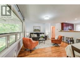 17 CRESTWOOD Avenue - 5