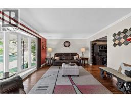 12 JUBILEE Place - 13