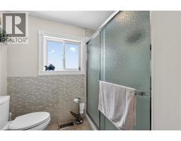 12 JUBILEE Place - 25