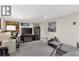 12 JUBILEE Place - 32