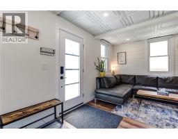 35 PANSY Avenue - 5