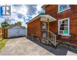302 SIMCOE Street - 3