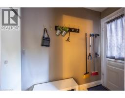 302 SIMCOE Street - 8