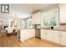 3122 SADDLEWORTH Crescent - 10