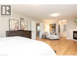 3122 SADDLEWORTH Crescent - 22