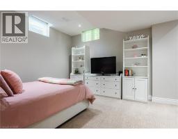 3122 SADDLEWORTH Crescent - 36