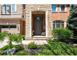3122 SADDLEWORTH Crescent - 4