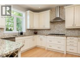 3122 SADDLEWORTH Crescent - 9