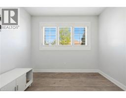 46 RENFIELD Street - 35