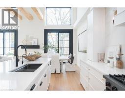 307 MARTIN Street - 10
