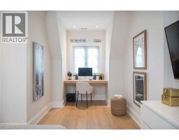 307 MARTIN Street - 26