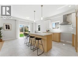 23 WOODVALLEY Court - 10