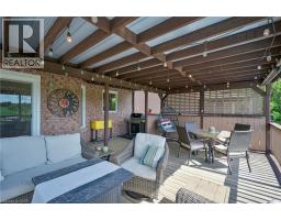 122 DELAVAN Drive - 32
