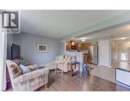 6 EDWARDS Street - 7