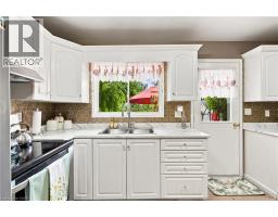 7332 CANBOROUGH Road - 12