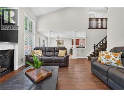 160 WILLS Crescent - 12