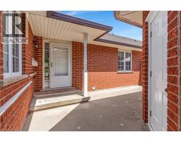 10 ISHERWOOD Avenue UnitNo. 37 - 4