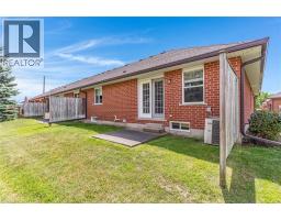 10 ISHERWOOD Avenue UnitNo. 37 - 5