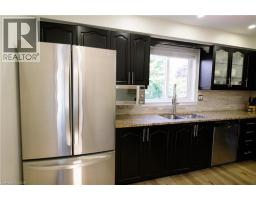172 HIGHLAND Road W - 6