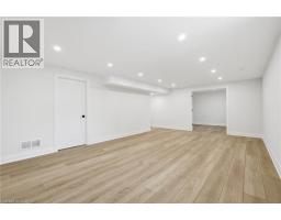 7 BARTLETT Avenue - 43