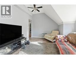 30 ONTARIO Avenue - 38