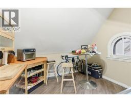 30 ONTARIO Avenue - 39