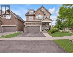 225 TREMAINE Crescent - 1