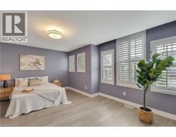 225 TREMAINE Crescent - 23