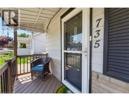 735 DUNN Avenue - 6