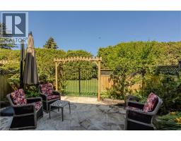 5411 LAKESHORE Road UnitNo. 9 - 3