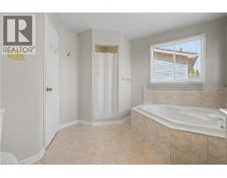 194 GLENVALLEY Drive - 33