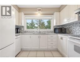 125 BONAVENTURE Drive UnitNo. 2 - 18