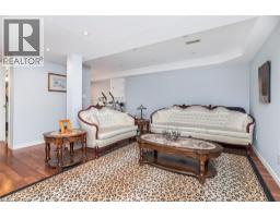 255 MOUNT ALBION Road UnitNo. 22 - 42