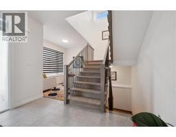 972 STONECLIFFE Walk UnitNo. 18 - 25