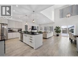 972 STONECLIFFE Walk UnitNo. 18 - 8