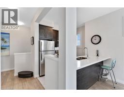7 BACON Lane - 16