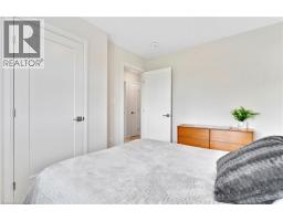 7 BACON Lane - 34