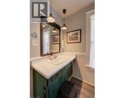 39 KERR Street - 29