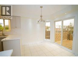 18 HERITAGE Drive - 11