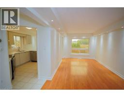 18 HERITAGE Drive - 32