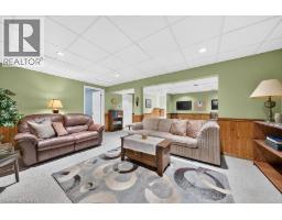 30 CARRIAGEGATE Drive - 27