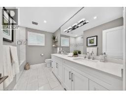 30 CARRIAGEGATE Drive - 37