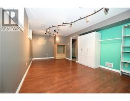 37 EBURY Crescent - 11