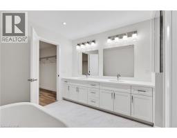 88 VALLEY TRAIL Place - 32
