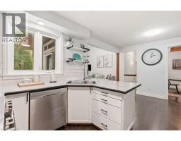 318 10TH CONCESSION Road E - 9